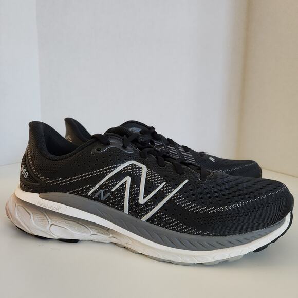 New Balance Women's W860V13 Running Shoe, Black/White/Castlerock, 12 - Picture 2 of 9